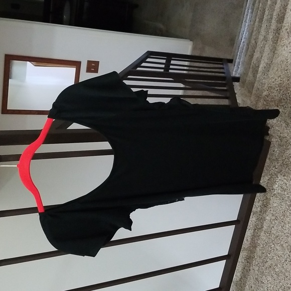 Black Ruffled Top - Picture 5 of 9